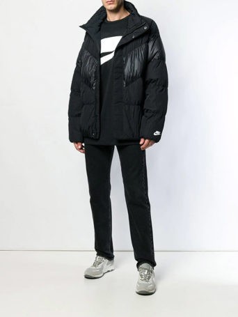 Мужские зимние куртки Nike (Найк): модели и фасоны