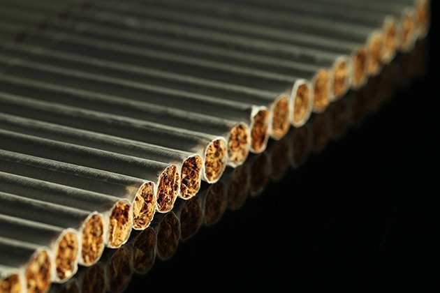 
        
            Сигареты и рак: почему бросать курить нужно немедленно
        
        
            
                
            
        
    