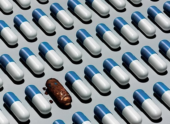 
        
            Просроченные лекарства: выбросить сразу или можно применить в крайнем случае?
        
        
            
                
            
        
    