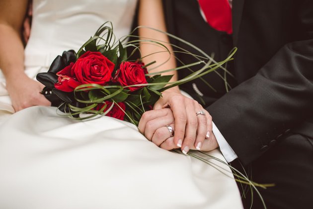 
        
            8 самых странных причин бракоразводных процессов, рассказанных семейными юристами
        
        
            
                
            
        
    
