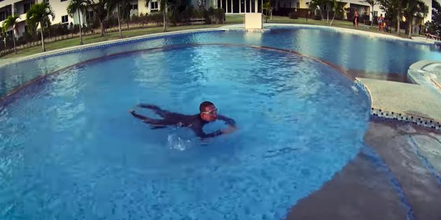 Как научить ребёнка плавать