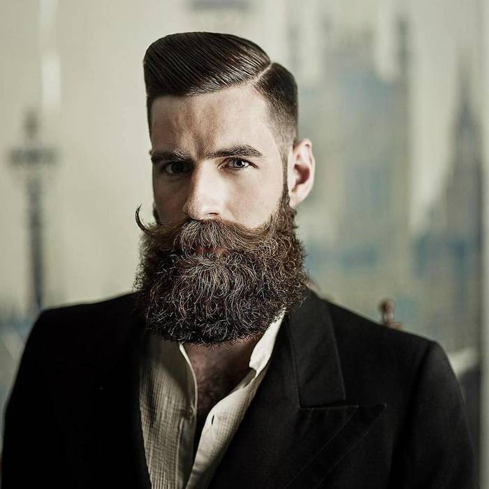Чеши, стриги и мажь: 6 способов правильно ухаживать за бородой