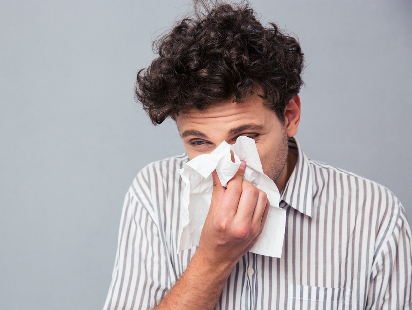 
        
            Насморк: 3 правильных способа очистить заложенный нос
        
        
            
                
            
        
    