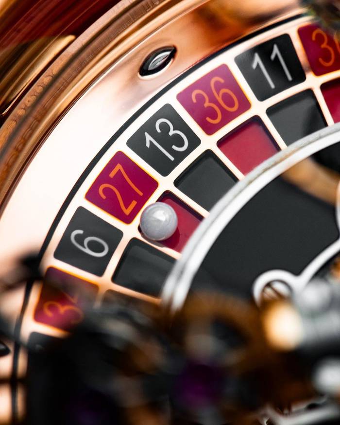 Любителям казино: часы Jacob & Co Astronomia Casino с функциональной рулеткой
