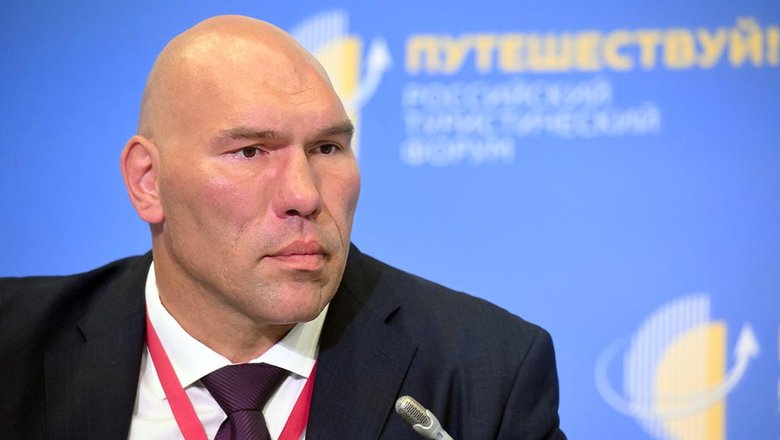 Николай Валуев получил повестку в военкомат