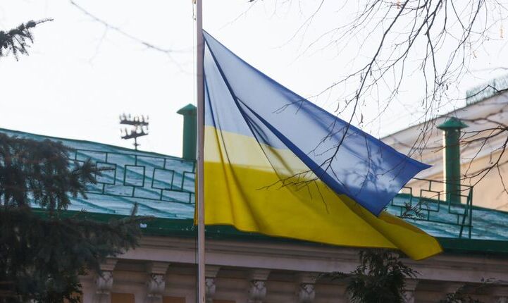 Украинским боксерам разрешили выступать под своим флагом на турнирах