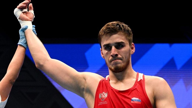 Россиянин Атаев стал чемпионом мира по боксу