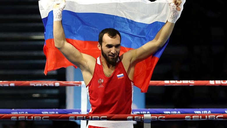 Российский боксер Муслим Гаджимагомедов завоевал титул чемпиона мира WBA