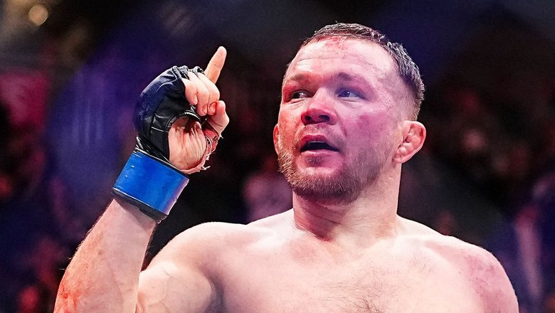 Чемпион UFC Петр Ян впечатлил русского тяжеловеса: &laquo;Хорошо бьет, в пузо мне тыкнул&raquo;