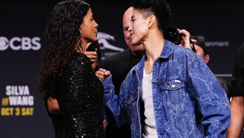 Наталья Силва победила Ван Цун на UFC 332 и стала чемпионкой в наилегчайшем весе